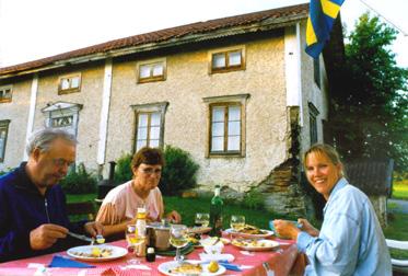 Mats, Gertrud, and Diana having Barbeque salmon dinner